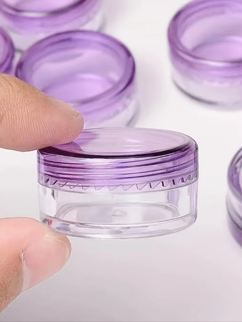5 Cosmetic Jars